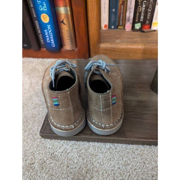 Boys' Veldskoen Kids Robbie the Rhino Chukka Boot Shoes - Grey Sole, Size 13 - Picture 2 of 5